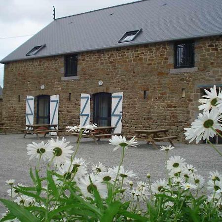 Domaine Du Pre Sale Bed & Breakfast Roz sur Couesnon Bagian luar foto