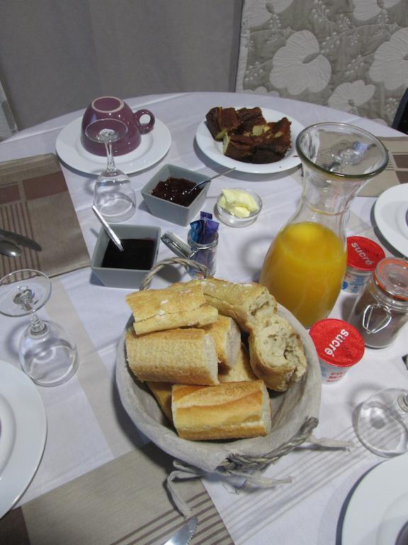 Domaine Du Pre Sale Bed & Breakfast Roz sur Couesnon Bagian luar foto